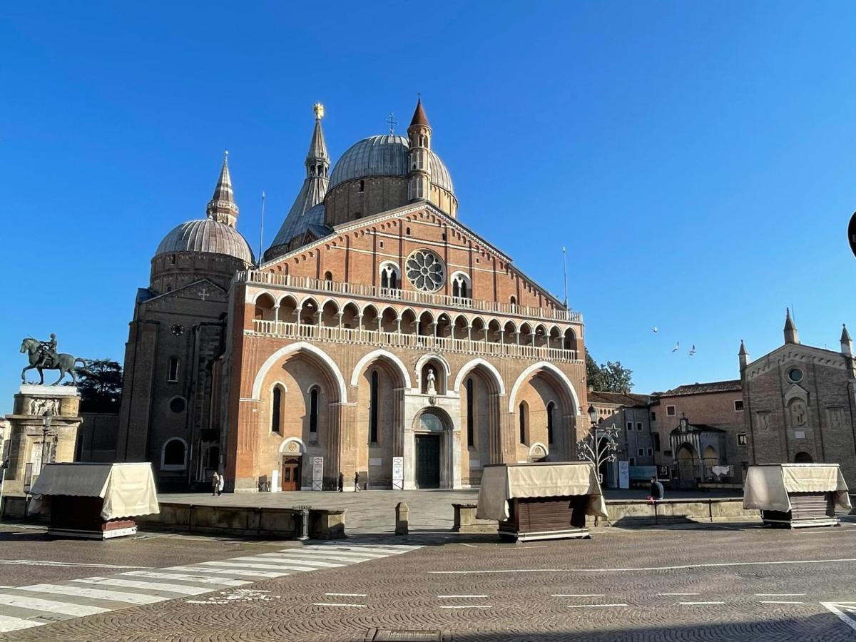 Apartamento Civico 57 Al Santo - Padua Exterior foto